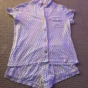 Roller Rabbit pajamas in size small. Great condition!